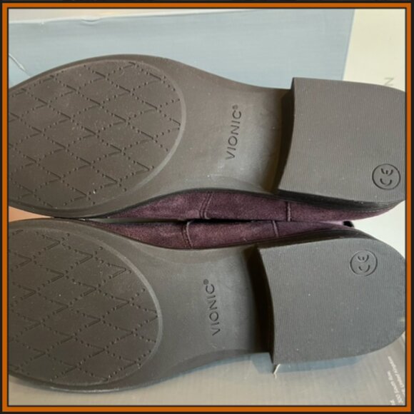 VIONIC Alana suede ankle boots NWOT - Picture 3 of 4